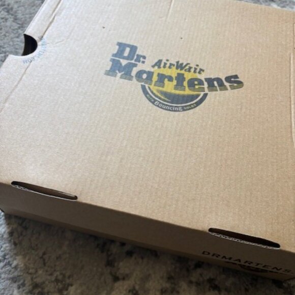 Dr. Martens - Unisex Adult Combs Leather Black Wyoming Boots - Woman's US 6 - Picture 9 of 10